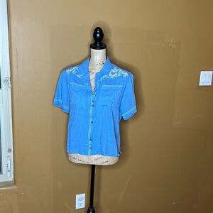 Urban Outfitters Chambray Blue Cotton Blend Embroidered Button Down Top Size XS